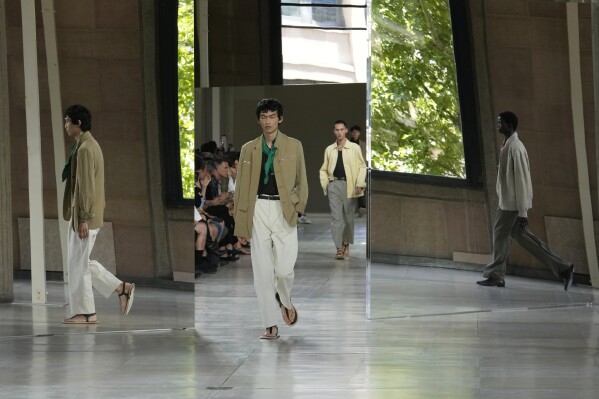 A model wears a creation as part of the men's Hermes Spring-Summer 2026 collection, that was presented in Paris Saturday, June 28, 2025. (AP Photo/Michel Euler)