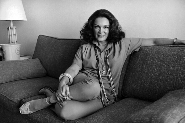 In this Nov. 27, 1978 file photo, singer Connie Francis poses for a portrait in Los Angeles. (AP Photo/Wally Fong, File)