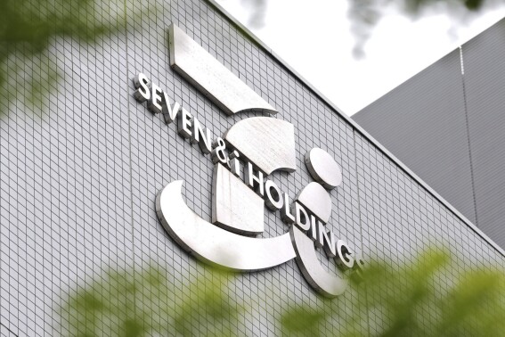 The logo of Seven & i Holdings Co., the Japanese operator of the 7-Eleven convenience store chain is seen on May 27, 2025, in Tokyo. (Kyodo News via AP)