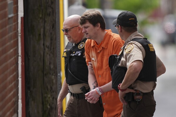 Sexual assault suspect Ian Cleary departs from the Adams County Court House in Gettysburg, Pa., May 29, 2025. (AP Photo/Matt Rourke, file)